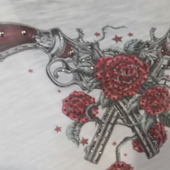 Tshirt - Picture 9 of 9